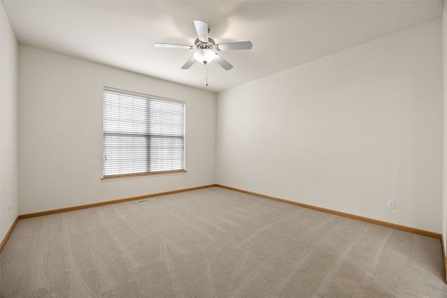 3002 Stone Creek Court, Marion, IA 52302