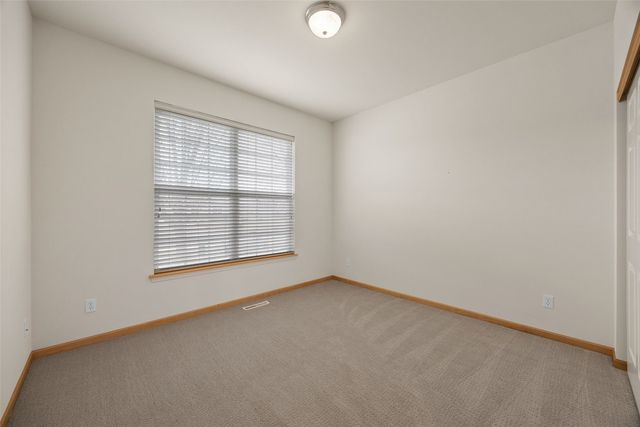 3002 Stone Creek Court, Marion, IA 52302