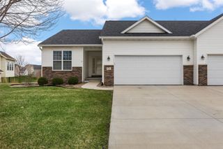 3002 Stone Creek Court, Marion, IA 52302