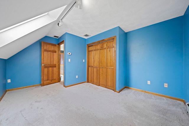 4 Gloria Dr, Mansfield, MA 02048