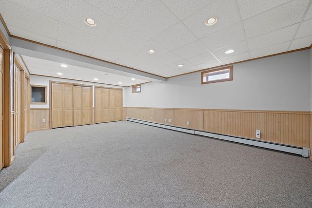 4 Gloria Dr, Mansfield, MA 02048