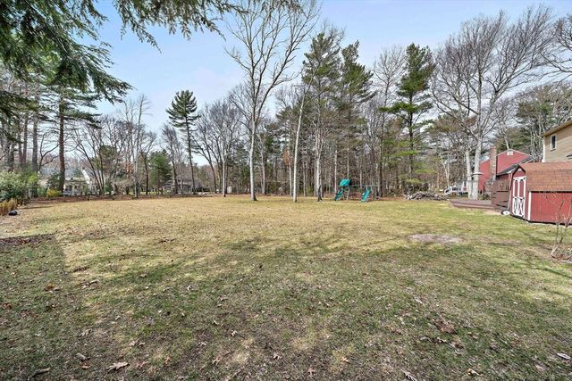 4 Gloria Dr, Mansfield, MA 02048