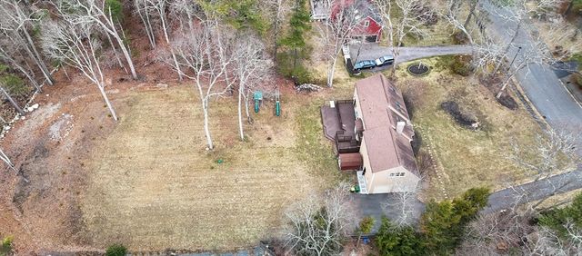 4 Gloria Dr, Mansfield, MA 02048