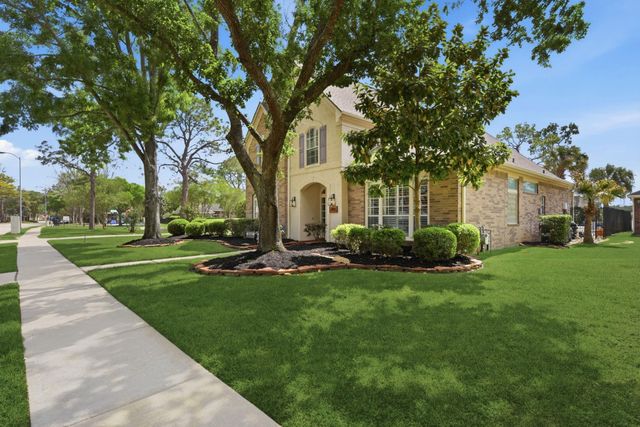 24115 Bay Hill Boulevard, Katy, TX 77494