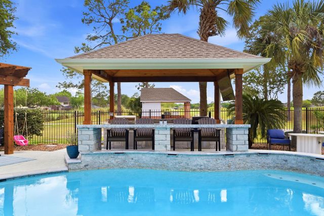 24115 Bay Hill Boulevard, Katy, TX 77494