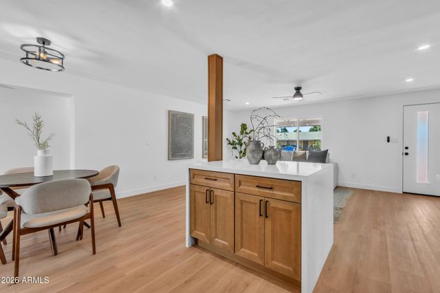 618 W 12TH Street, Tempe, AZ 85281