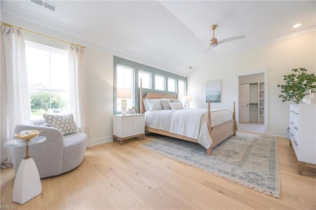 203 Hodges Rd, Chesapeake, VA 23322