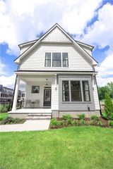 203 Hodges Rd, Chesapeake, VA 23322