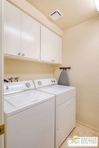 626 Vista Lago Circle, Palm Desert, CA 92211