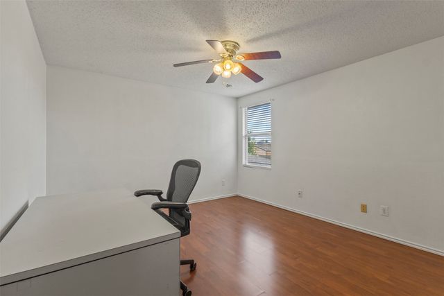 633 Almandora Drive, Arlington, TX 76002