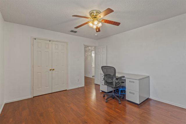 633 Almandora Drive, Arlington, TX 76002