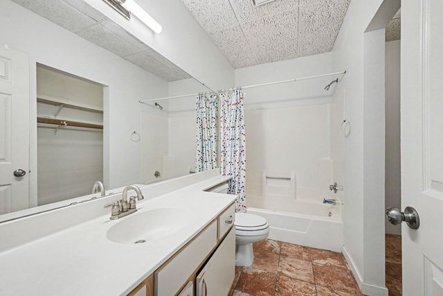 431 S 7th Street 2610, Minneapolis, MN 55415