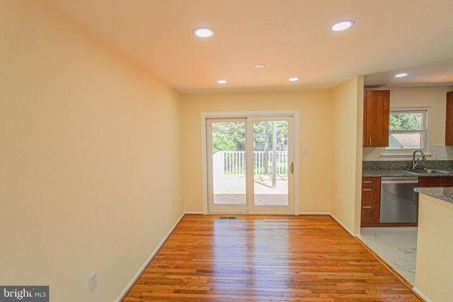 24201 BUSH HILL RD, Gaithersburg, MD 20882