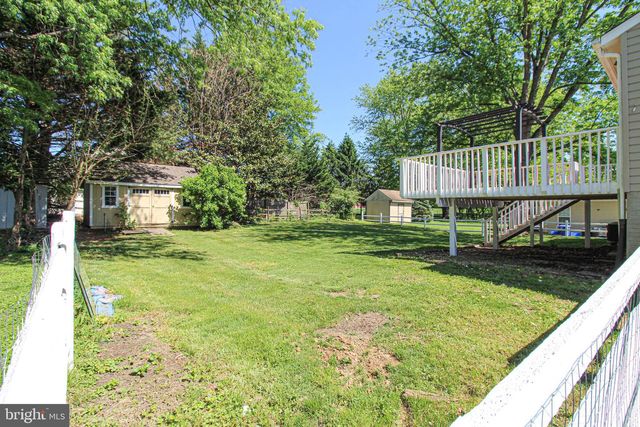 24201 BUSH HILL RD, Gaithersburg, MD 20882