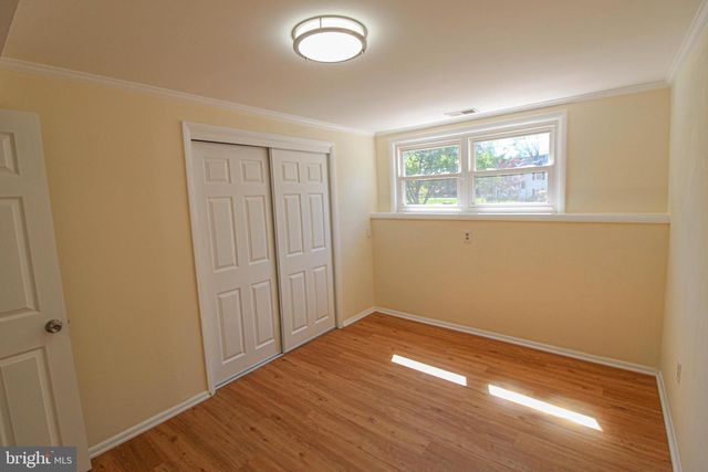 24201 BUSH HILL RD, Gaithersburg, MD 20882
