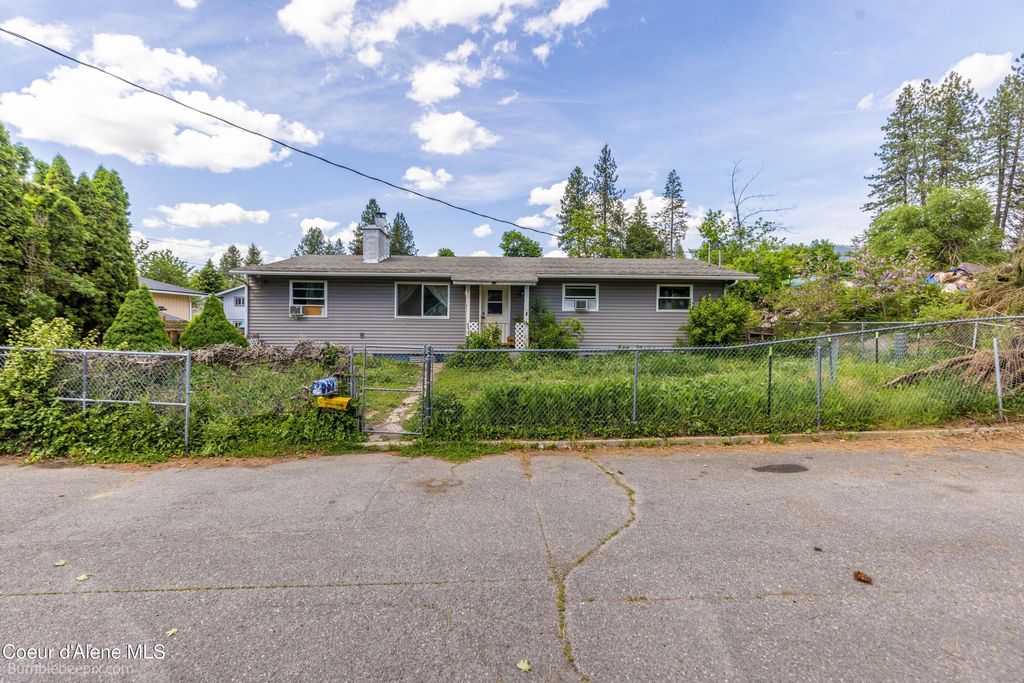 1709 E Haycraft AVE, Coeur d'Alene, ID 83815 photo 2