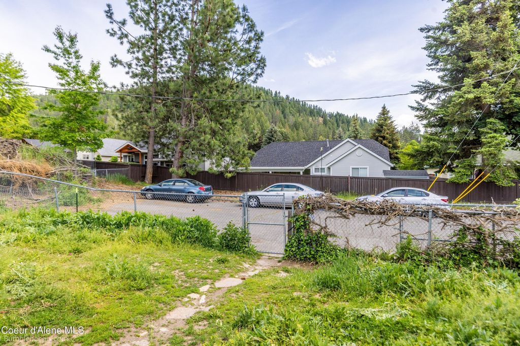 1709 E Haycraft AVE, Coeur d'Alene, ID 83815 photo 5