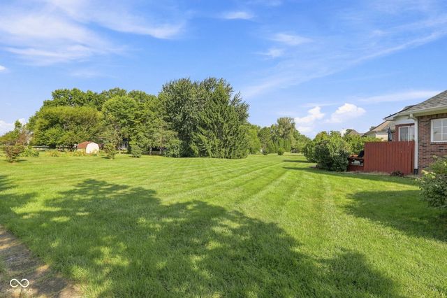 7630 Bluebird Court, Brownsburg, IN 46112