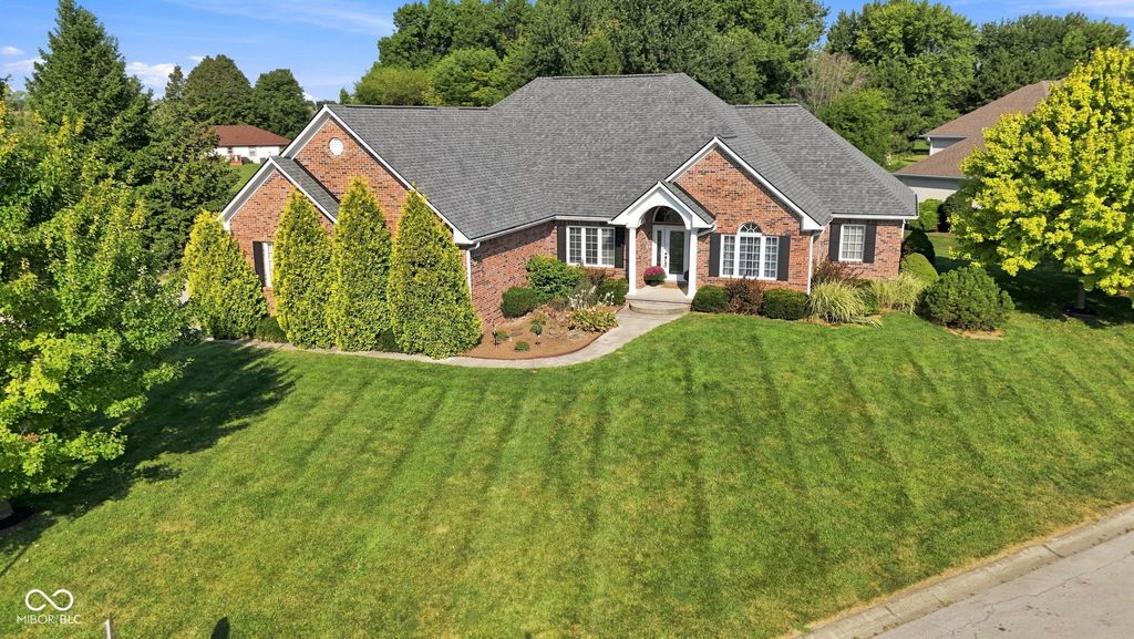 7630 Bluebird Court, Brownsburg, IN 46112