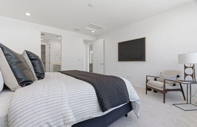 8344 Steinbeck Way NW, Albuquerque, NM 87120