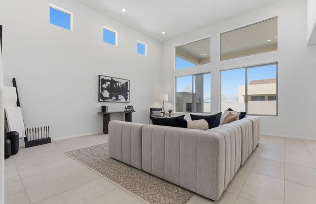 8344 Steinbeck Way NW, Albuquerque, NM 87120