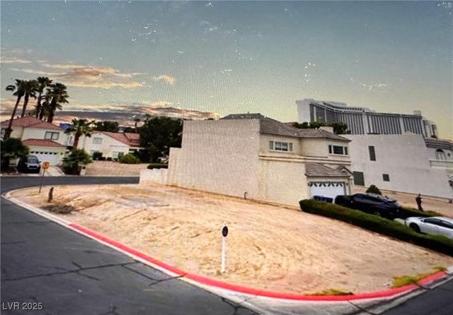 793 Vegas Valley Drive, Las Vegas, NV 89109