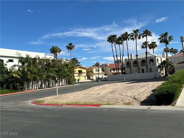 793 Vegas Valley Drive, Las Vegas, NV 89109