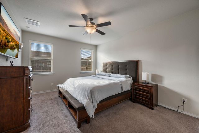 205 Magna LN, Liberty Hill, TX 78642