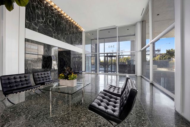 340 W Diversey Parkway 1216, Chicago, IL 60657