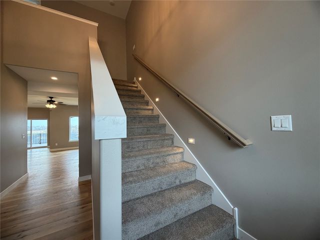 1306 E Gable Way, Tiffin, IA 52340