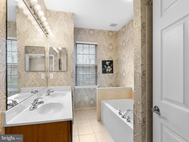 406 BETHUNE DR, Easton, MD 21601