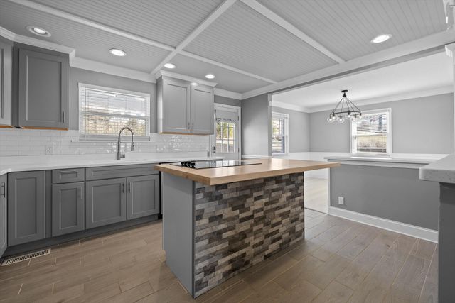 8107 Angie Drive, Chattanooga, TN 37421