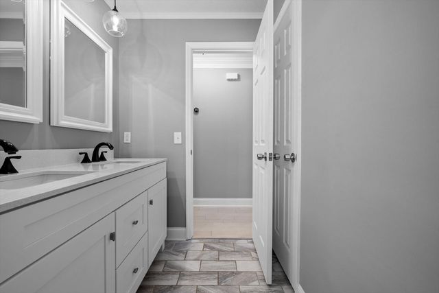 8107 Angie Drive, Chattanooga, TN 37421