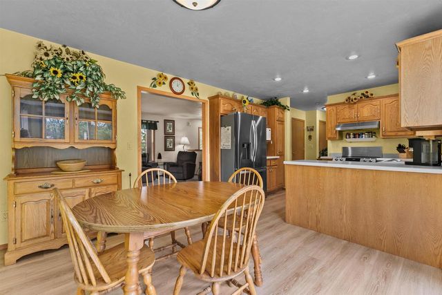 N9557 CLOVER RIDGE TRAIL, Appleton, WI 54915