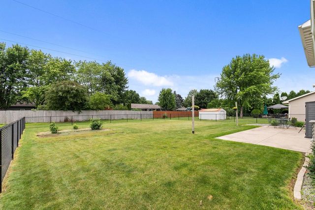 N9557 CLOVER RIDGE TRAIL, Appleton, WI 54915