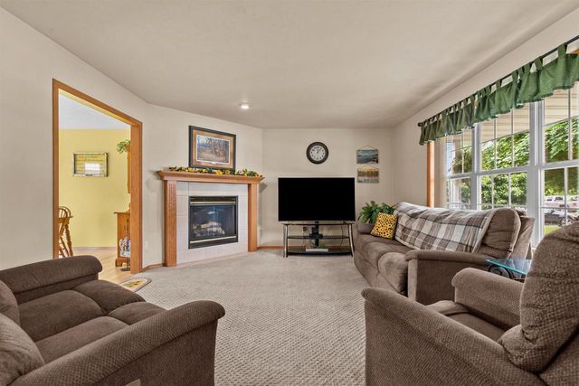 N9557 CLOVER RIDGE TRAIL, Appleton, WI 54915