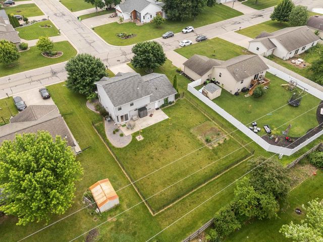 N9557 CLOVER RIDGE TRAIL, Appleton, WI 54915