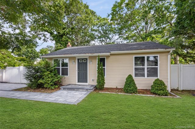 64 Arpage Drive E, Shirley, NY 11967