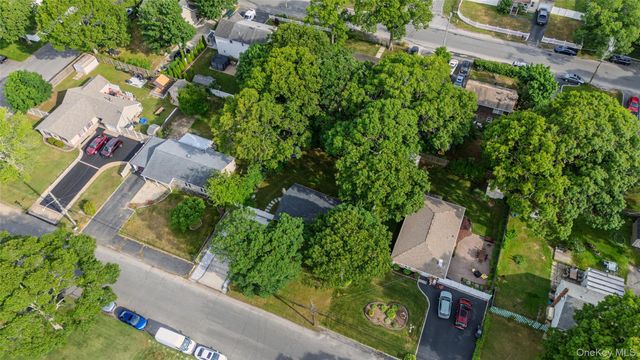 64 Arpage Drive E, Shirley, NY 11967
