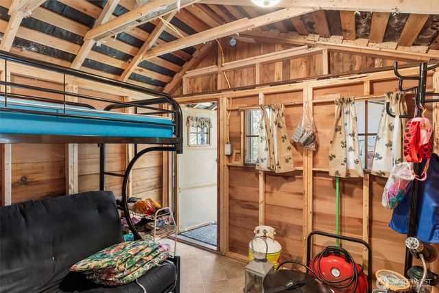 101 5 Big River Boulevard W, Deming, WA 98244