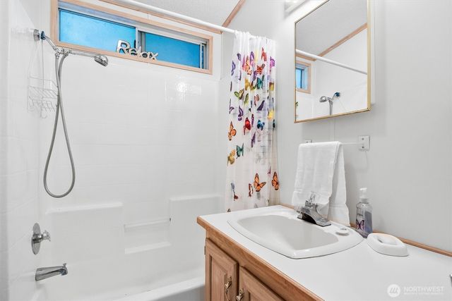 101 5 Big River Boulevard W, Deming, WA 98244