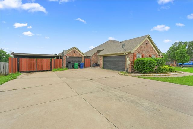 118 Dustin Drive, Fate, TX 75189