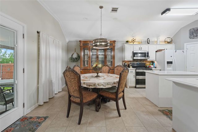 118 Dustin Drive, Fate, TX 75189