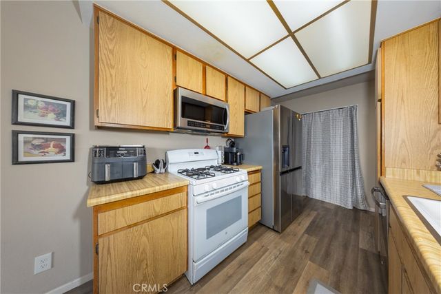 3180 Little Mountain B, San Bernardino, CA 92405