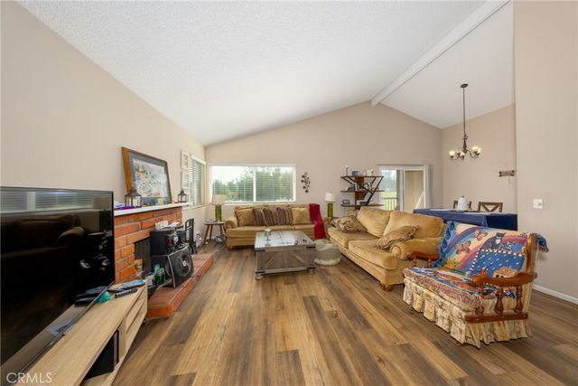3180 Little Mountain B, San Bernardino, CA 92405