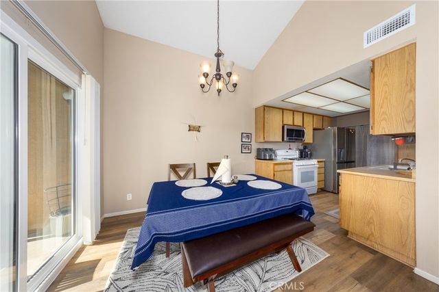3180 Little Mountain B, San Bernardino, CA 92405