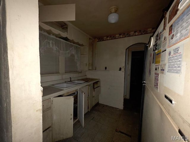 2701 Viewland Street, Alton, IL 62002