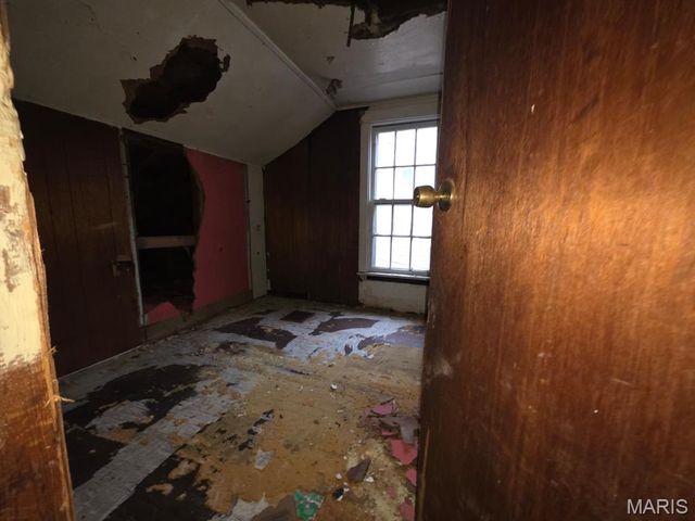 2701 Viewland Street, Alton, IL 62002