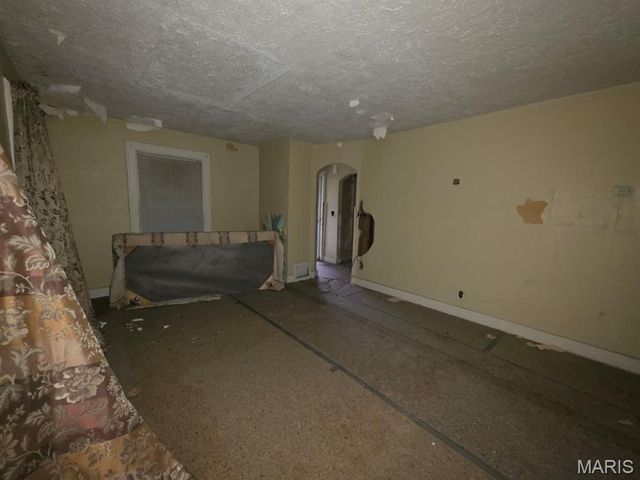 2701 Viewland Street, Alton, IL 62002