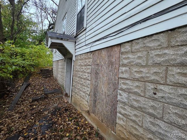 2701 Viewland Street, Alton, IL 62002